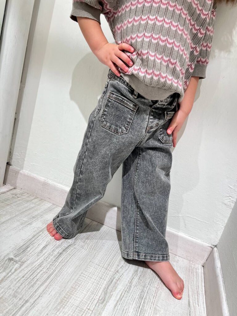 Jeans dritto grigio sfumato Lil' Atelier Shop Online Jeans dritto grigio sfumato Lil' Atelier