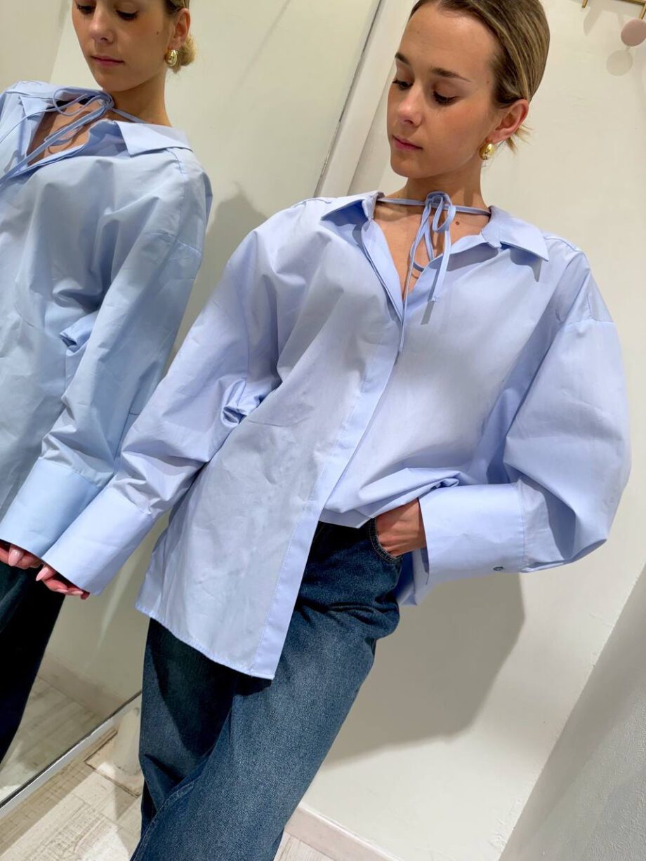 Shop Online Camicia oversize azzurra Vicolo