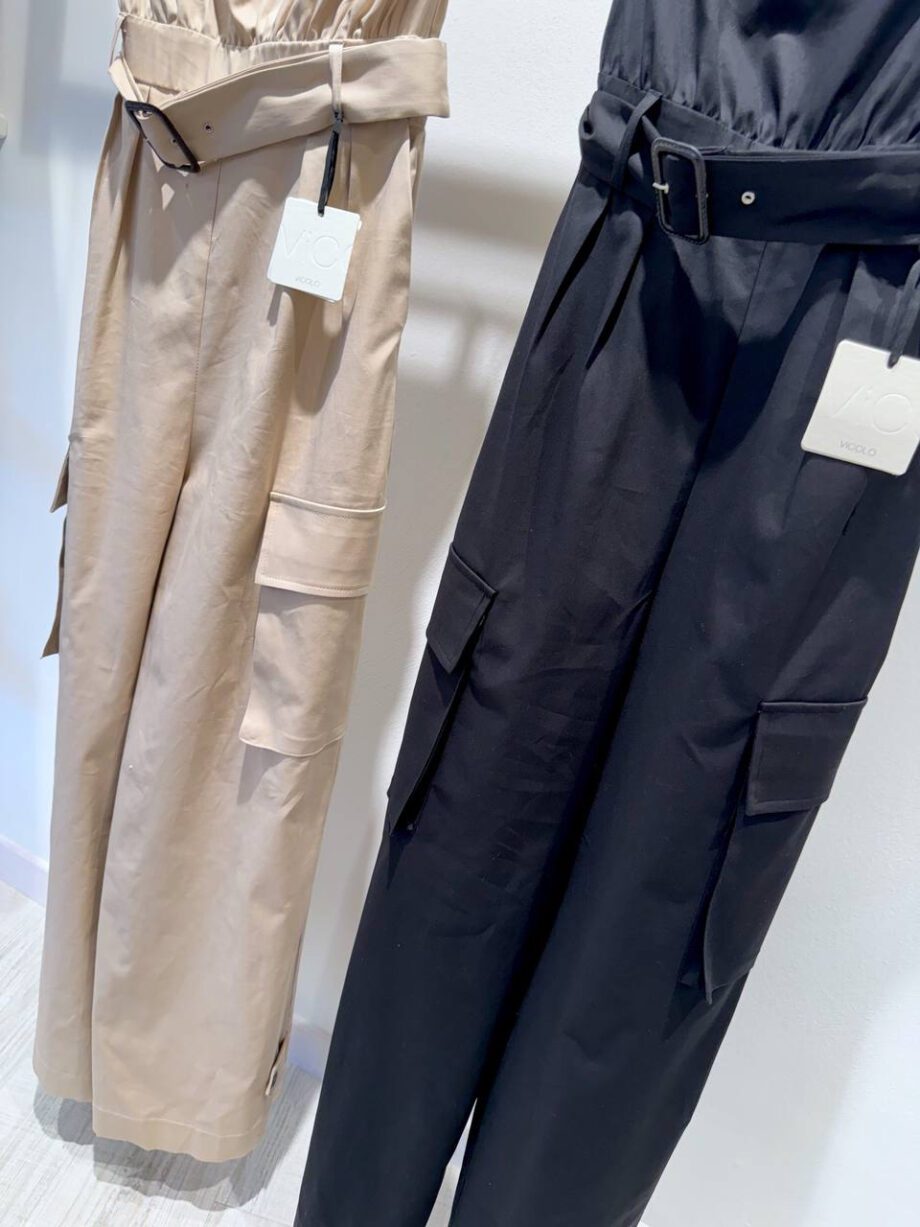 Shop Online Tuta lunga nera cargo in cotone con cintura Vicolo