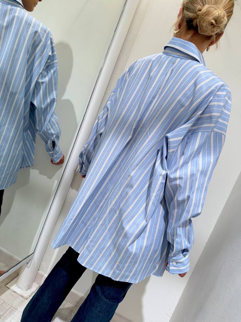 Shop Online Camicia ampia azzurra righe bianche HaveOne