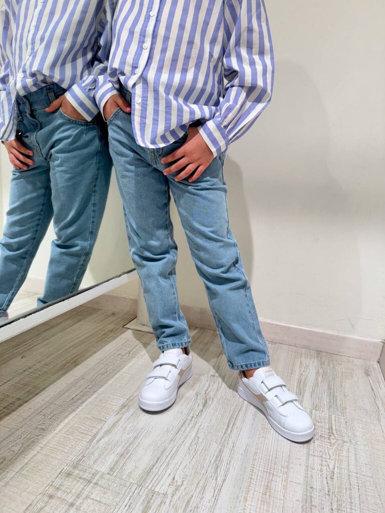 Jeans morbido chiaro bottone gioiello Name It Shop Online Jeans morbido chiaro bottone gioiello Name It