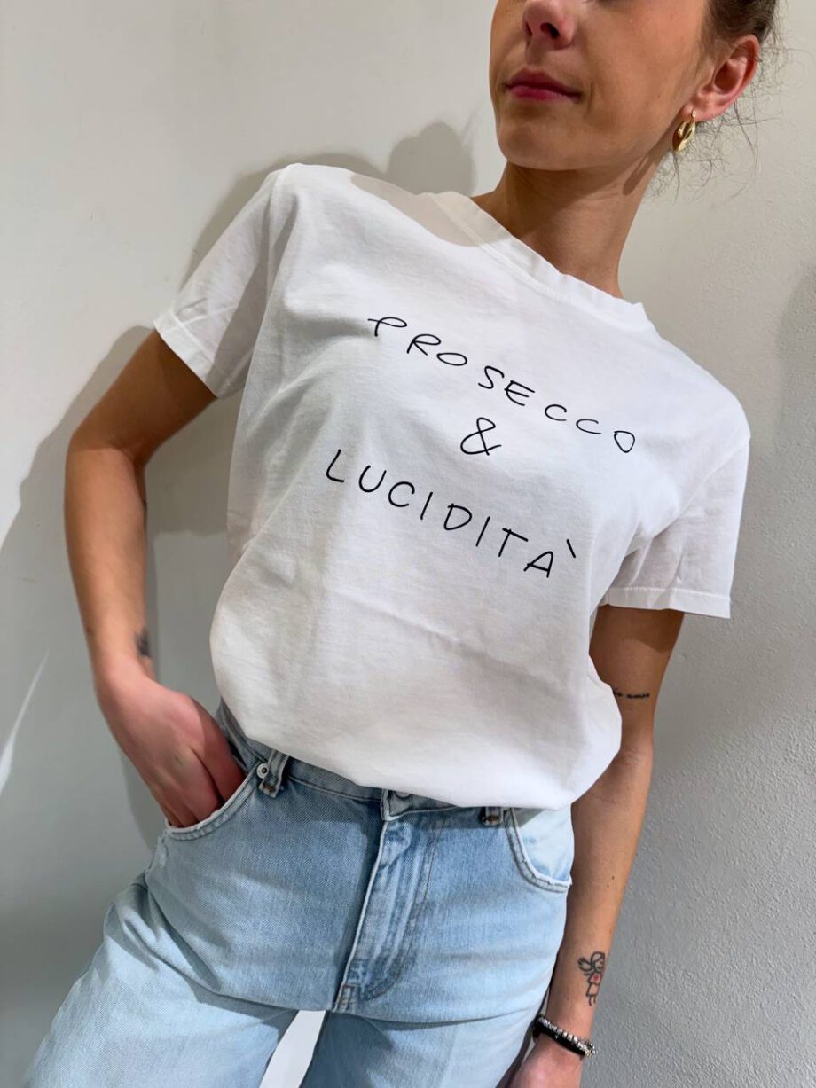 Shop Online T-shirt bianca scritta "prosecco & lucidità" Vicolo