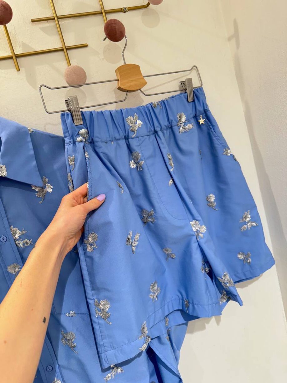 Shop Online Shorts azzurro ricamo paillettes Souvenir