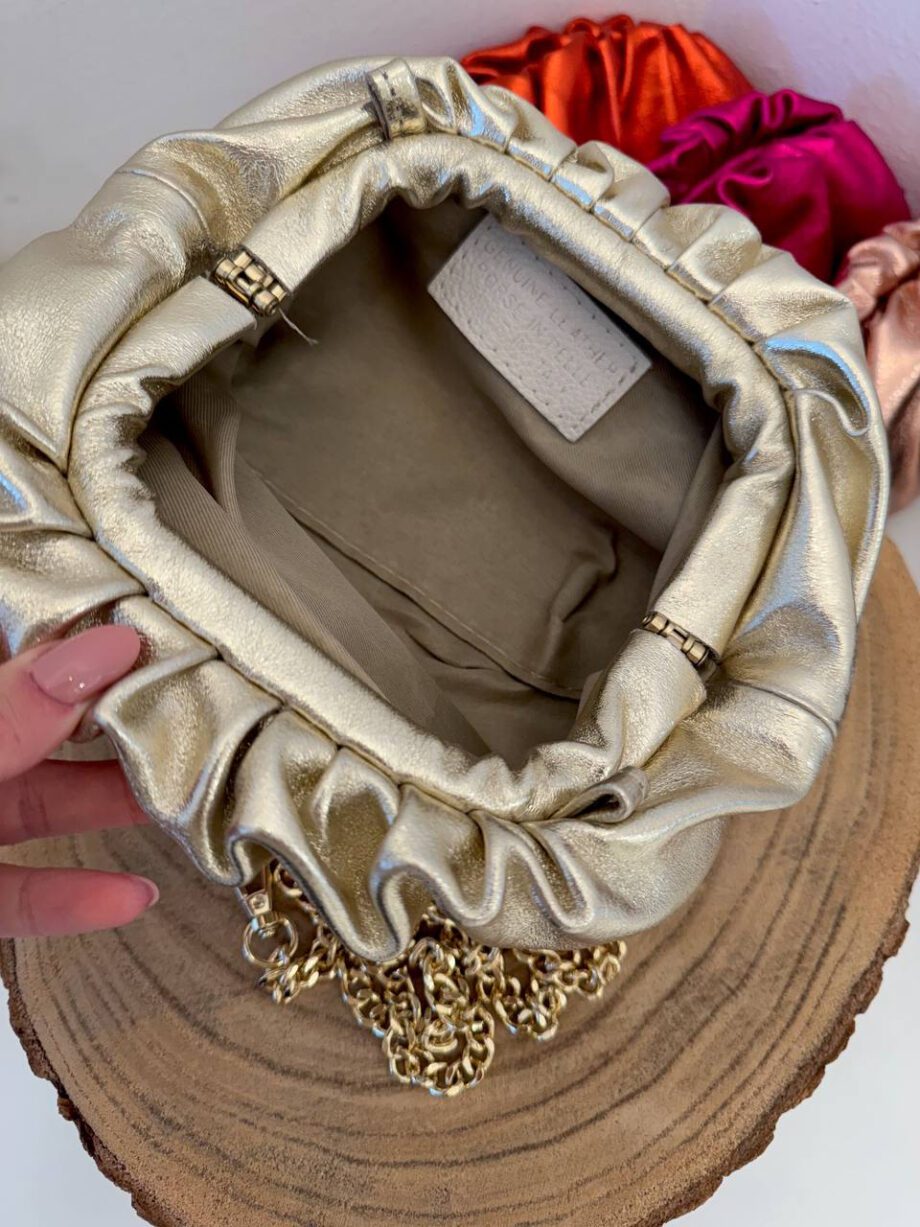 Shop Online Borsa mini clutch oro laminato in pelle