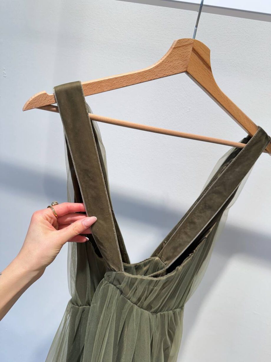 Shop Online Vestito lungo verde militare in tulle con balza Souvenir