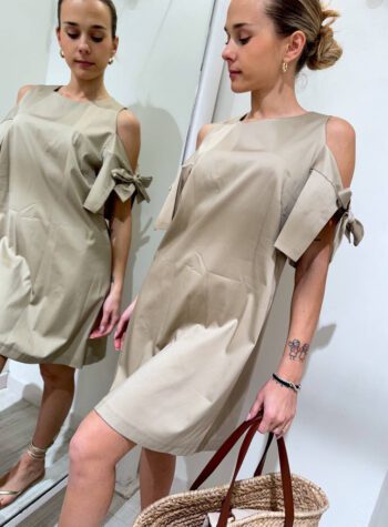 Shop Online Vestito corto sabbia cut out spalle HaveOne