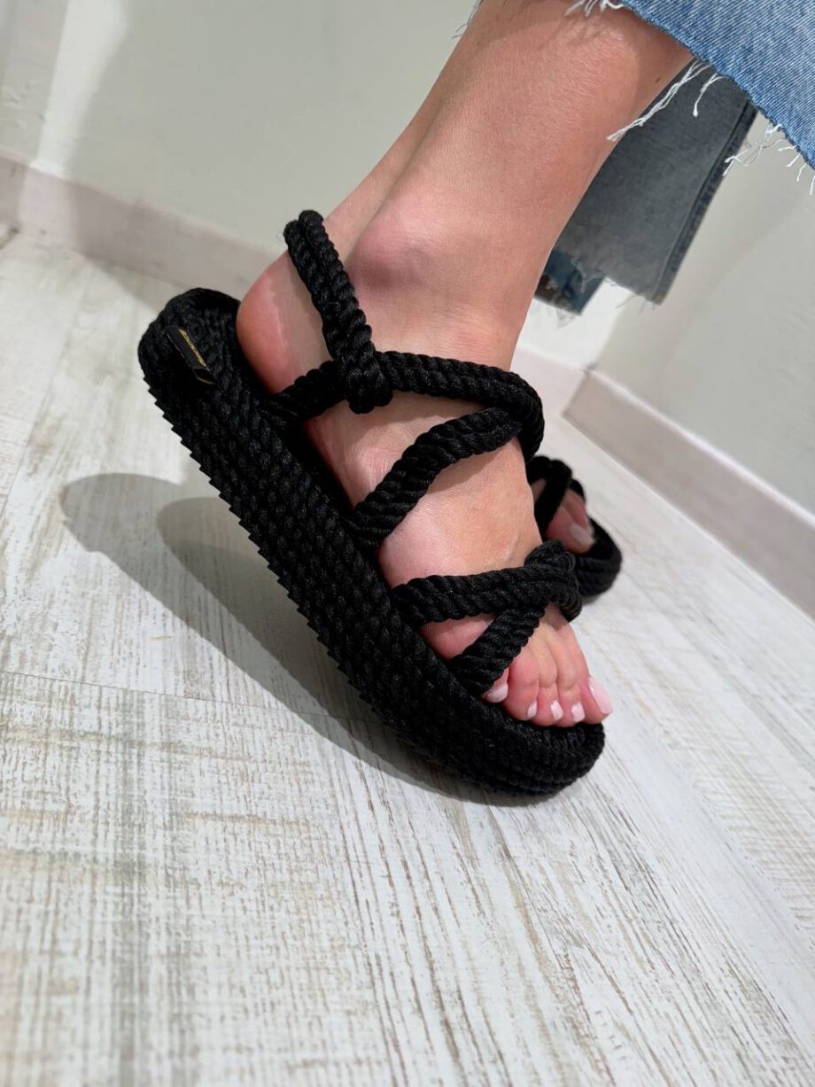 Shop Online Sandalo platform Tahiti in corda nero Bohonomad