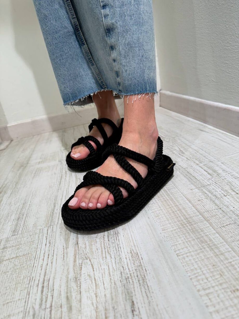 Shop Online Sandalo platform Tahiti in corda nero Bohonomad