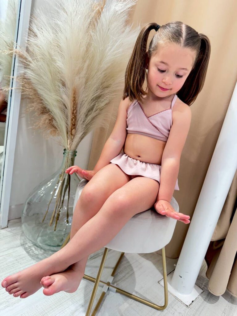 Costume due pezzi rosa cipria Lil' Atelier Shop Online Costume due pezzi rosa cipria Lil' Atelier