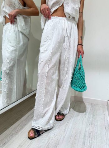 Shop Online Pantalone palazzo con ricami bianco HaveOne