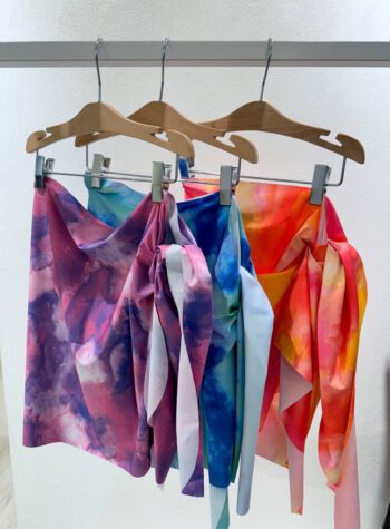 Shop Online Pareo corto Loose viola Matinèe