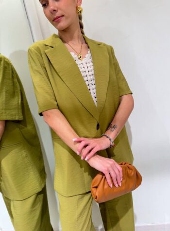 Shop Online Pantalone dritto verde olio con cintura HaveOne