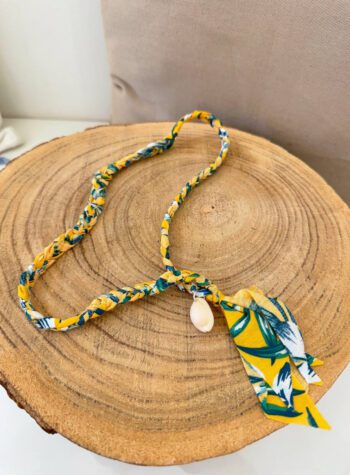 Shop Online Collana bandana intrecciata gialla con conchiglia
