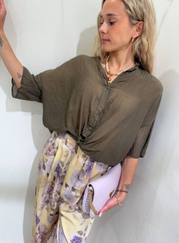 Shop Online Camicia semitrasparente verde militare con nodo Vicolo