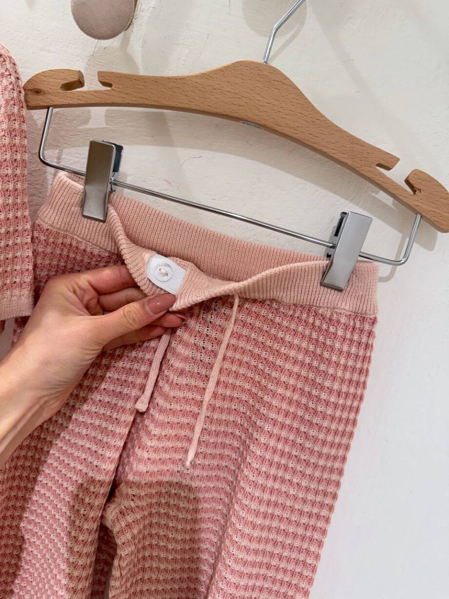 Shop Online Pantalone palazzo corto in maglia rosa Lil' Atelier
