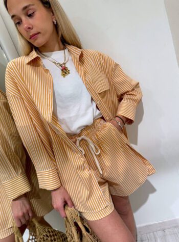 Shop Online Short in cotone ampio righe arancio Vicolo
