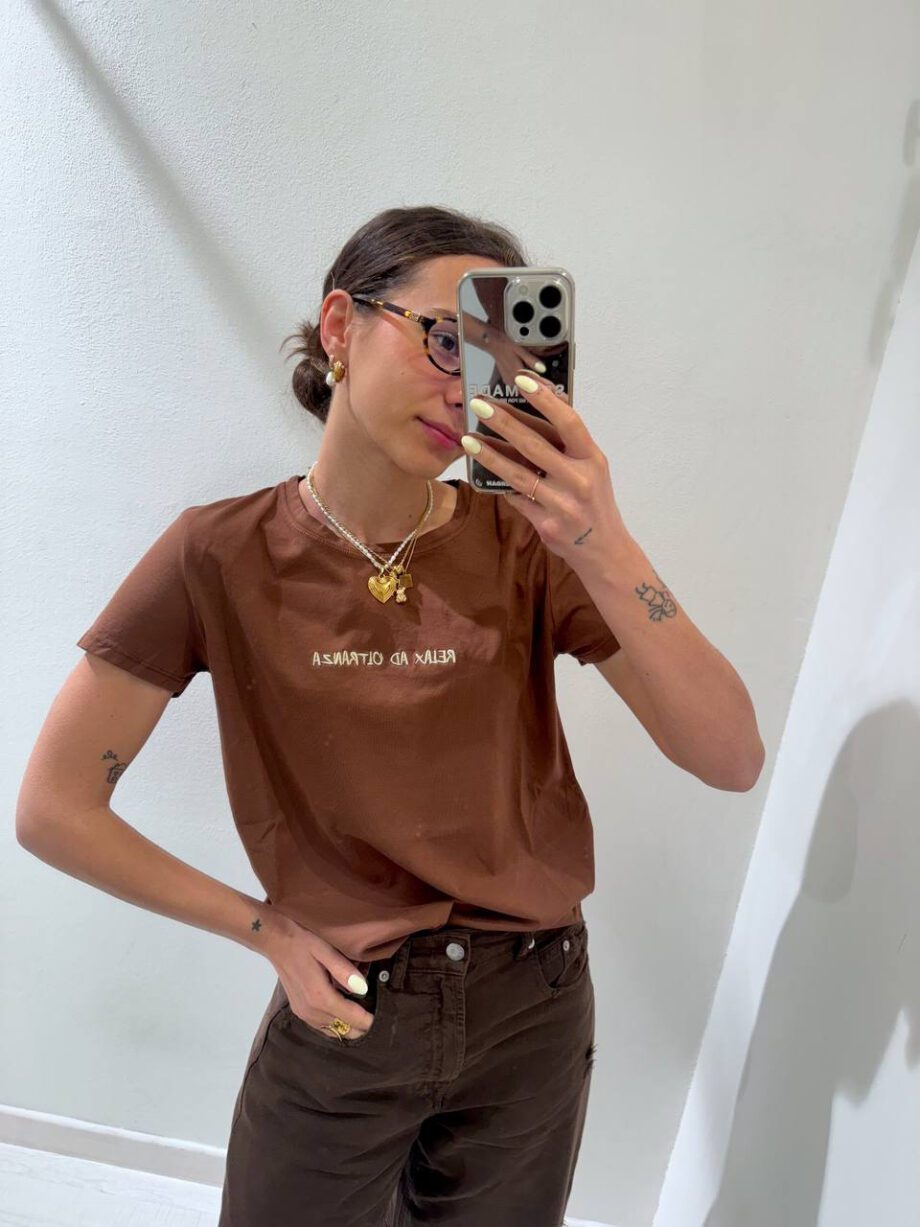 Shop Online T-shirt basic bianca ricamo "penso mille miliardi di cose" Vicolo