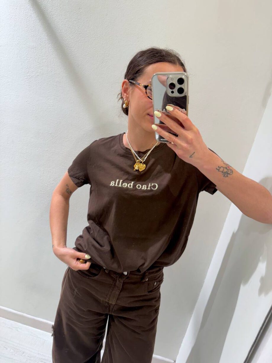 Shop Online T-shirt basic bianca ricamo "penso mille miliardi di cose" Vicolo