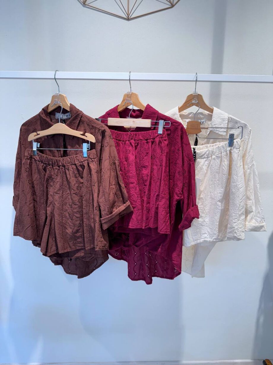 Shop Online Coordinato in san gallo bordeaux short e camicia HaveOne