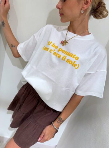 Shop Online T-shirt oversize bianca "ti ho pensato.." Vicolo