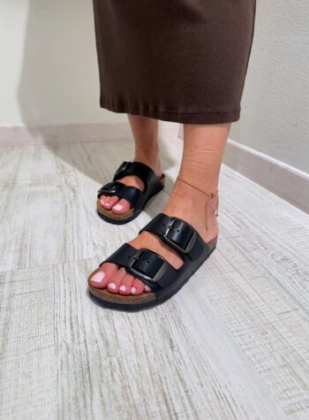 Shop Online Ciabatte nere in pelle con fasce Ovyè
