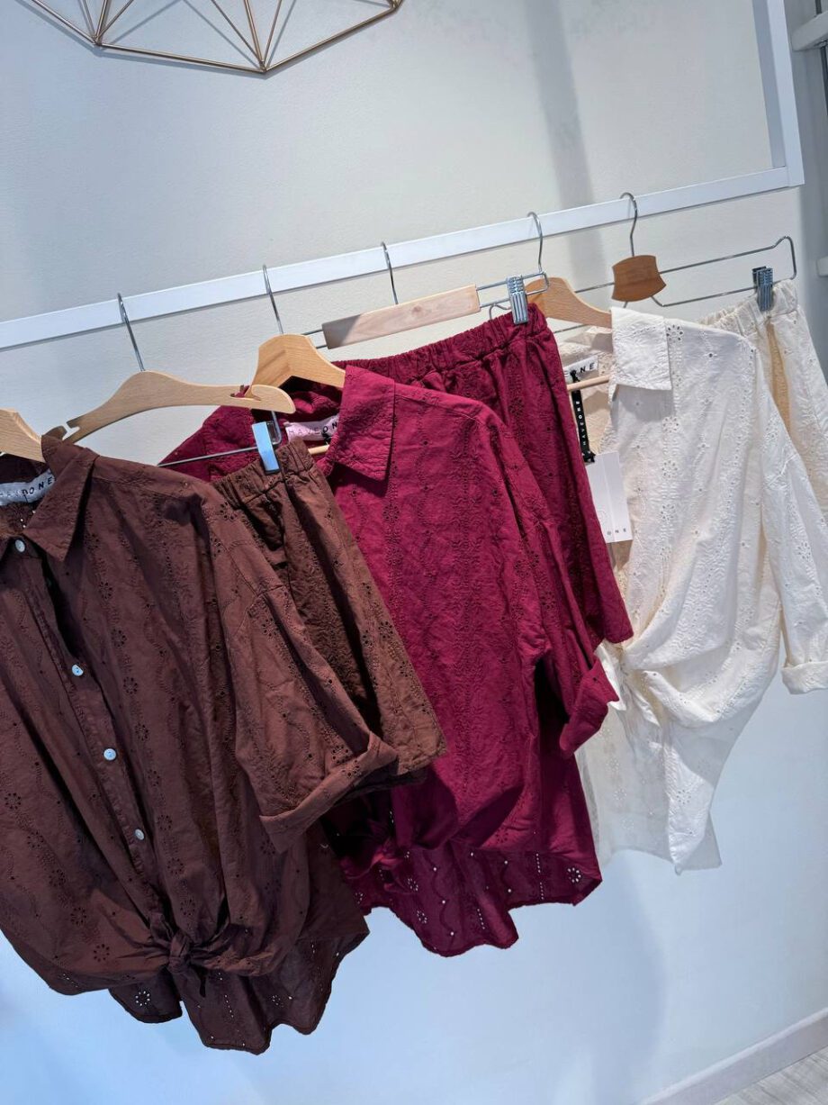 Shop Online Coordinato in san gallo bordeaux short e camicia HaveOne