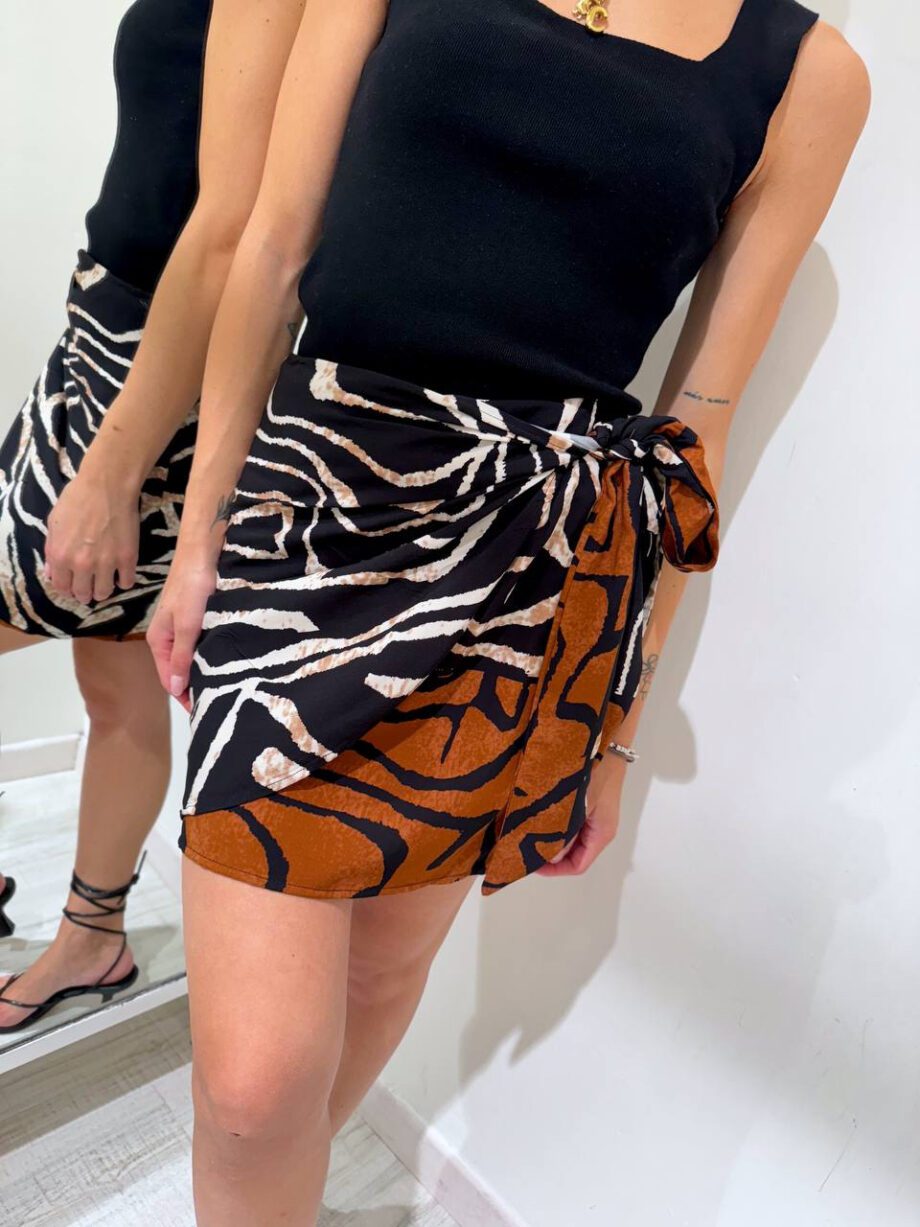 Shop Online Gonna corta pareo fantasia zebrata HaveOne