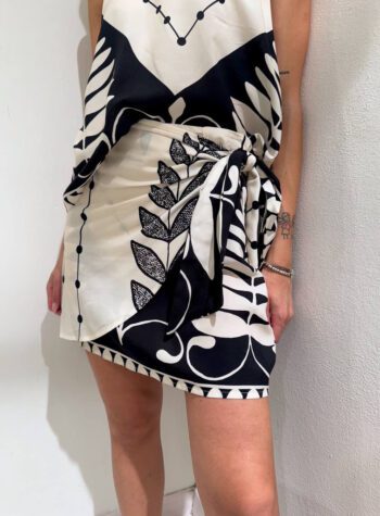 Shop Online Gonna corta pareo burro fantasia nera HaveOne