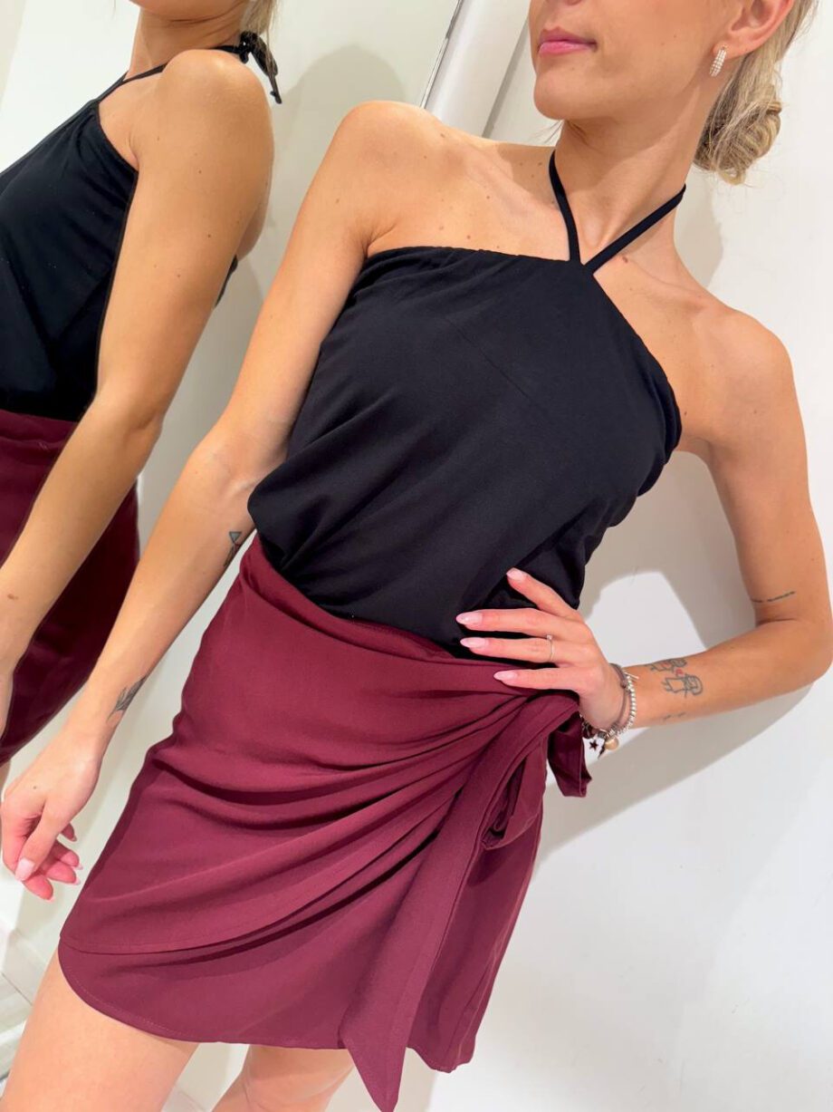 Shop Online Top a fascia con laccio al collo bianco HaveOne