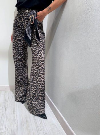 Shop Online Pantalone maculato con bandana HaveOne