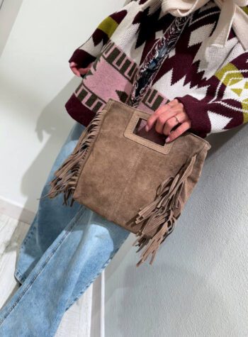 Shop Online Borsa in camoscio con frange tortora HaveOne