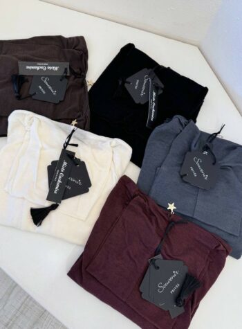 Shop Online Dolcevita nero in misto cachemire Souvenir