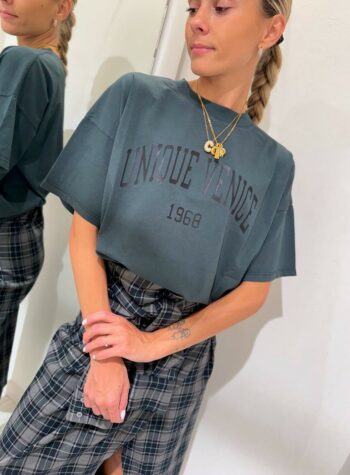 Shop Online T-shirt oversize verde stampa "Unique Venice" Vicolo