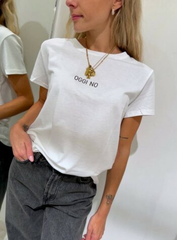 Shop Online T-shirt basic bianca ricamo “oggi no” Vicolo
