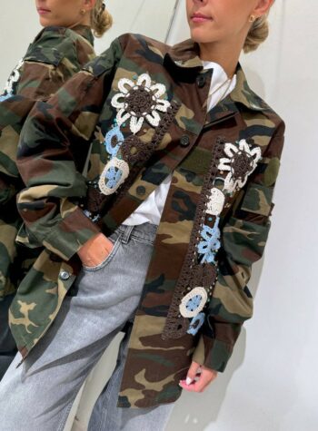 Shop Online Camicia camouflage con strass e ricami Susy mix