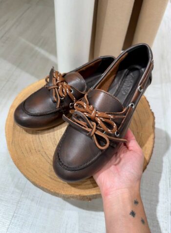 Shop Online Mocassino barca in pelle moro Ovyè