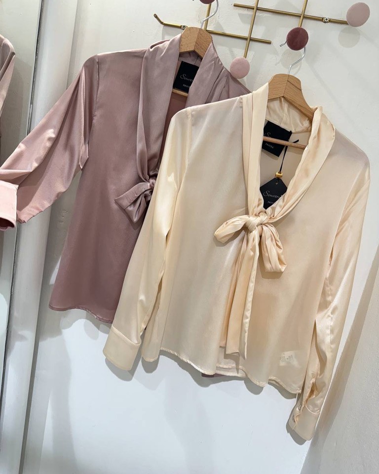 Blusa rosa in seta con fiocco Souvenir Shop Online Blusa rosa in seta con fiocco Souvenir