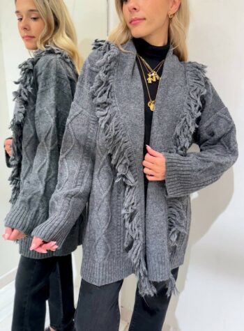 Shop Online Cardigan grigio con frange Kontatto