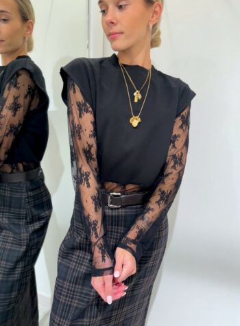 Shop Online Body nero con maniche pizzo HaveOne