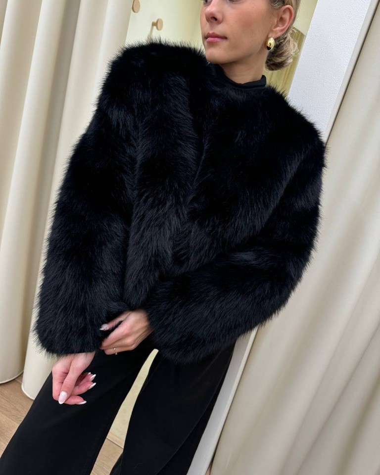 Eco pelliccia Sabrina nera girocollo Odì Odì Shop Online Eco pelliccia Sabrina nera girocollo Odì Odì