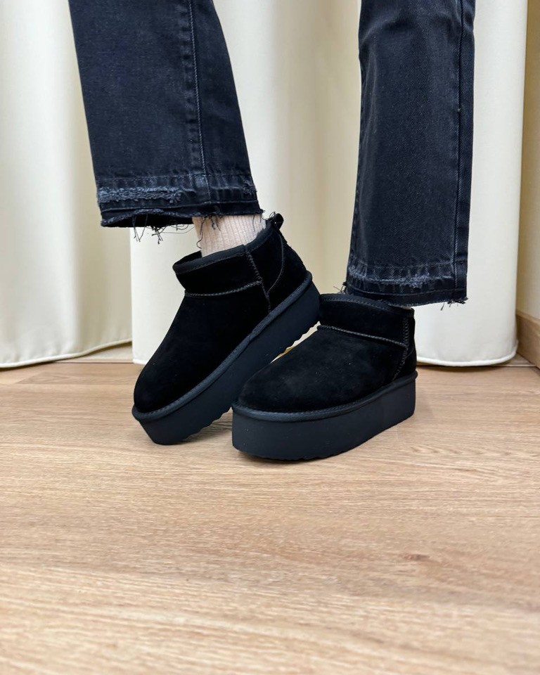 Stivaletto mini in suede platform nero Ovyè Shop Online Stivaletto mini in suede platform nero Ovyè