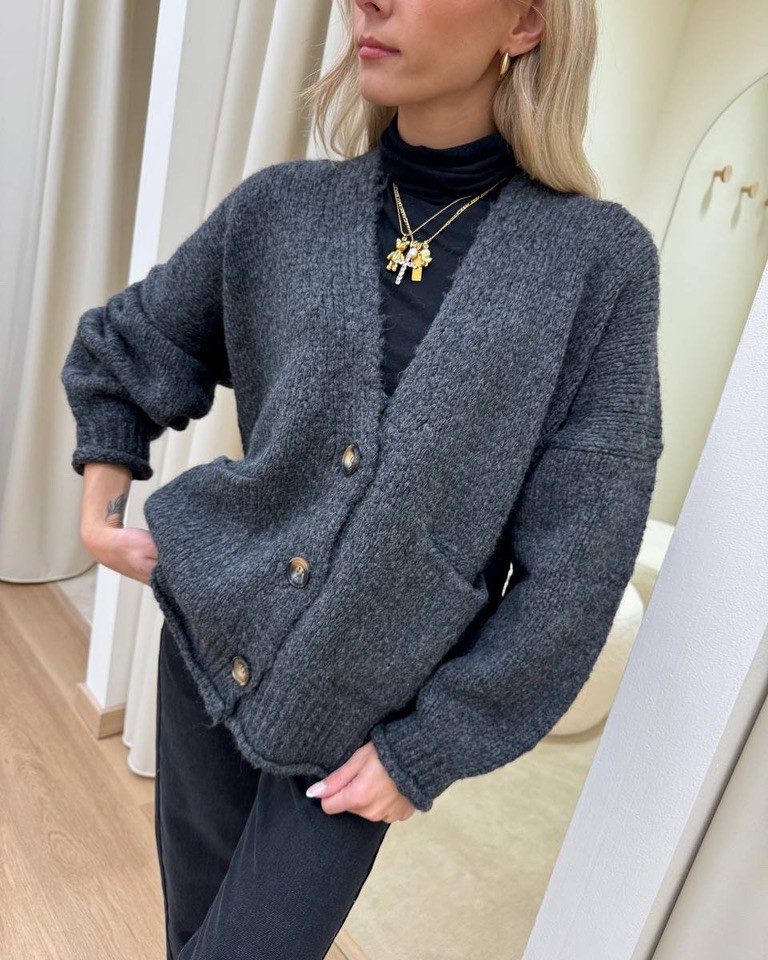Cardigan oversize in maglia inglese antracite Vicolo Shop Online Cardigan oversize in maglia inglese antracite Vicolo