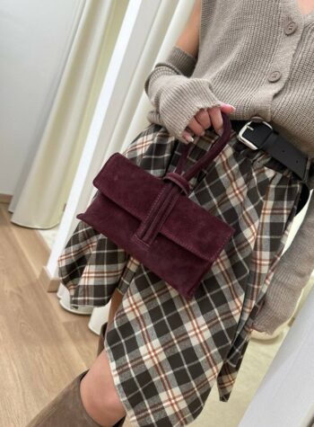 Pochette bordeaux in camoscio con manico intrecciato Shop Online Pochette bordeaux in camoscio con manico intrecciato