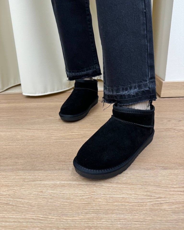 Stivaletto mini in suede nero Ovyè Shop Online Stivaletto mini in suede nero Ovyè