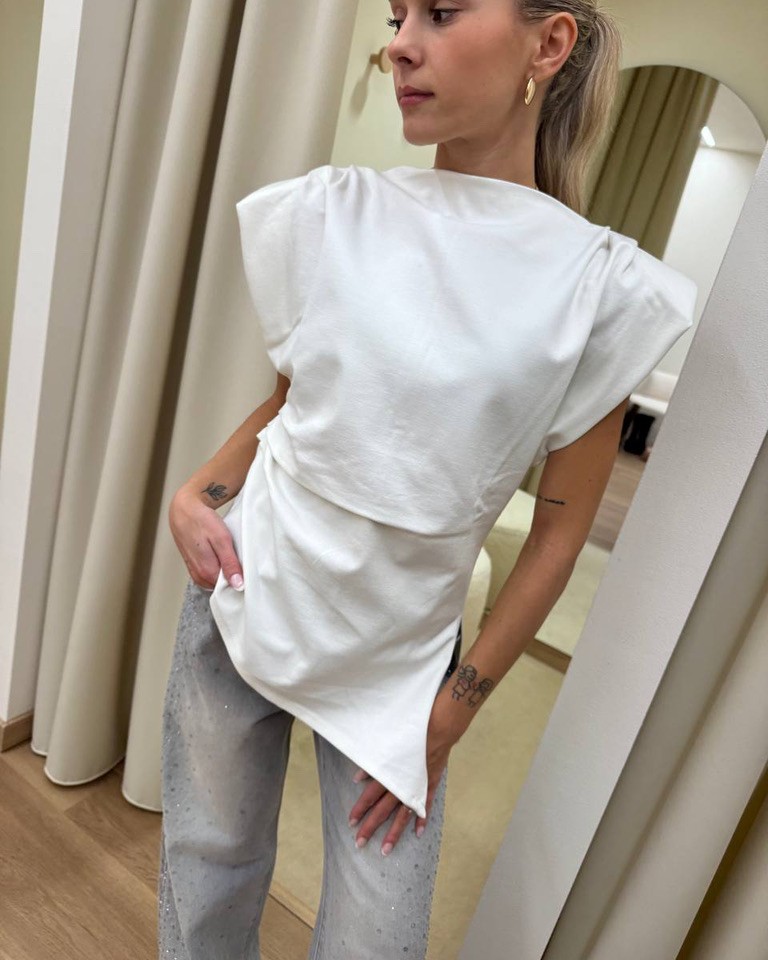 Top bianco asimmetrico spallina imbottita AnnaRita N Shop Online Top bianco asimmetrico spallina imbottita AnnaRita N