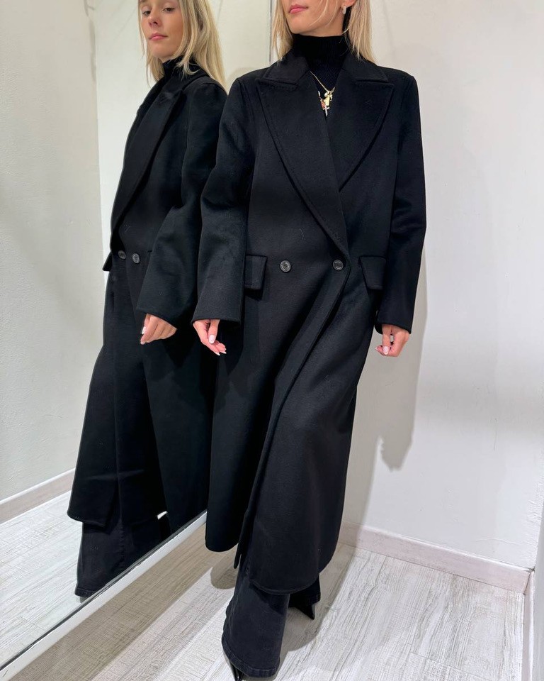 Cappotto Hand Made nero maxi revers Vicolo Shop Online Cappotto Hand Made nero maxi revers Vicolo