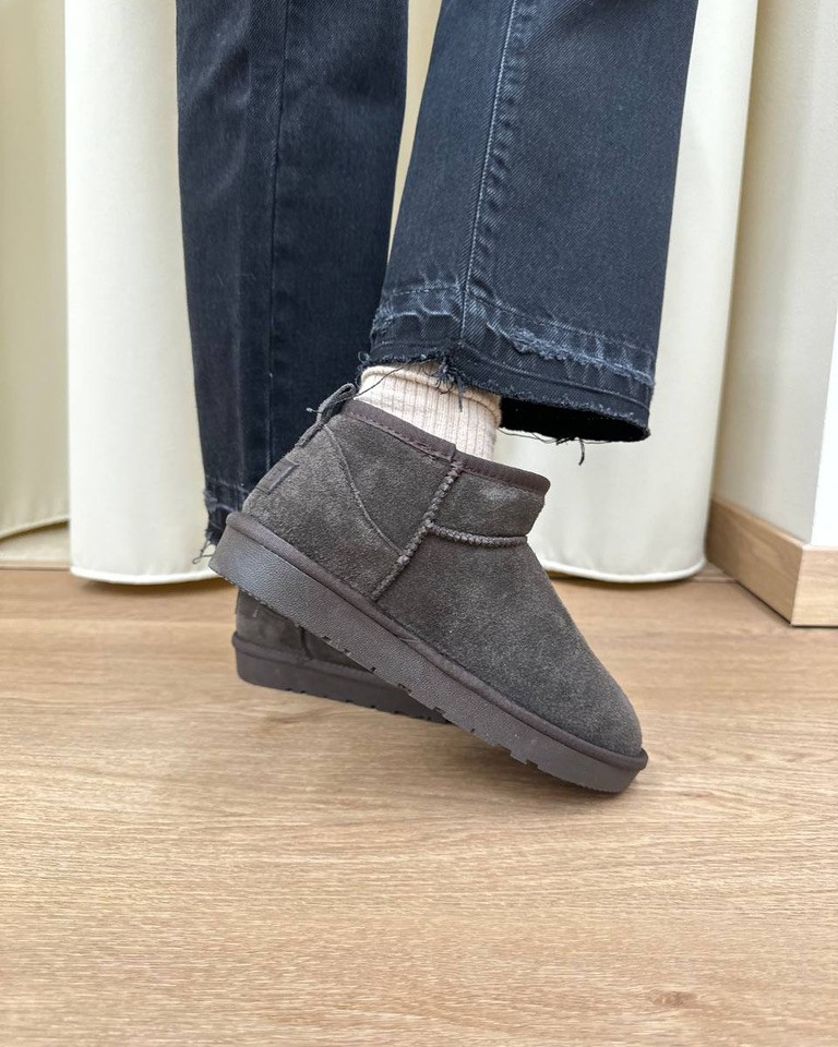 Stivaletto mini in suede moro Ovyè Shop Online Stivaletto mini in suede moro Ovyè