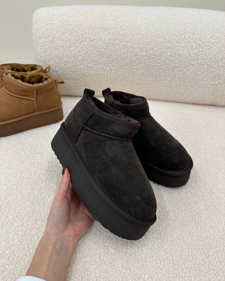 Stivaletto mini in suede platform testa di moro Ovyè Shop Online Stivaletto mini in suede platform testa di moro Ovyè