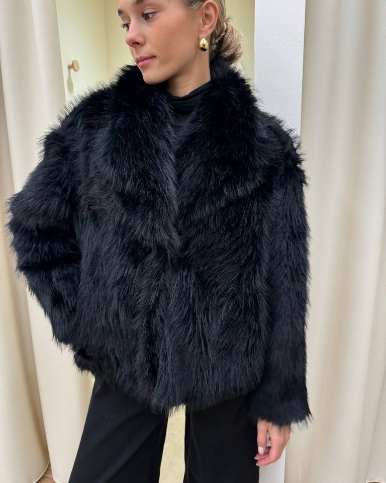 Eco pelliccia Mia nera Odì Odì Shop Online Eco pelliccia Mia nera Odì Odì