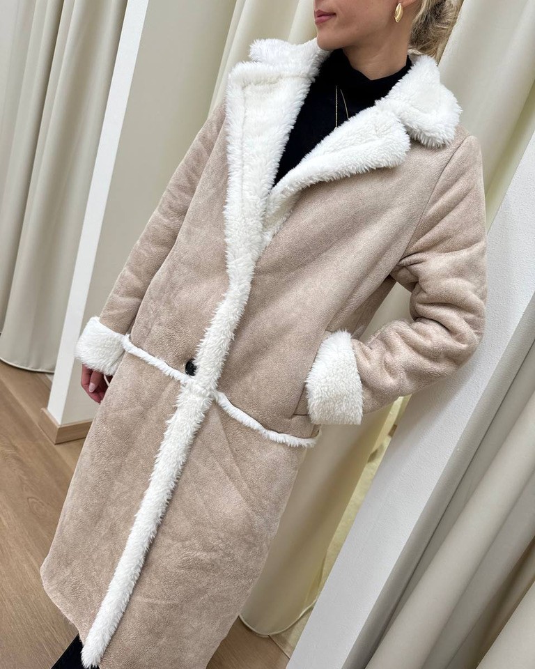 Giubbotto eco montone lungo beige HaveOne Shop Online Giubbotto eco montone lungo beige HaveOne
